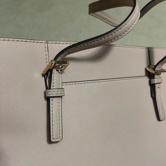 Michael Kors Light Pink Jet Set Travel Tote Purse - Picture 12 of 16